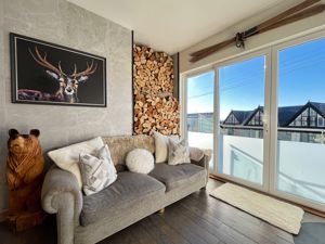 Photo 8- click for photo gallery